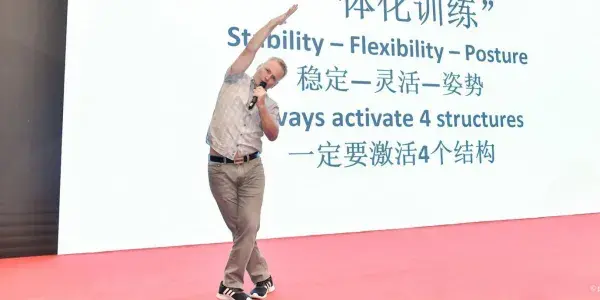 Markus Rossmann: Certified Rolfer® and fascial training expert.